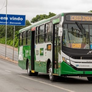 Estudantes de Cuiabá terão ônibus de graça e sem limite de viagens