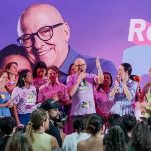Diante de mais de 2 mil mulheres, Pivetta promete 50% de cargos de liderança ocupados por elas em MT • Olhar Direto