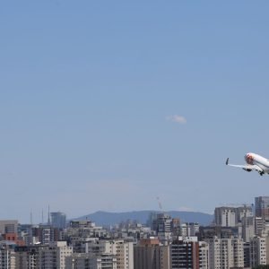Anac estabelece regras mais restritivas para aviação em Congonhas (SP)