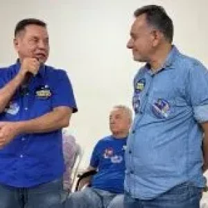 Botelho faz dobradinha com Leitão em reunião com mais de 1,5 mil pessoas em Cuiabá (MT)