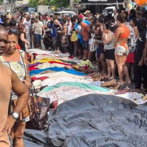 Movimentos sociais no Rio lembram vítimas da Operação Contenção