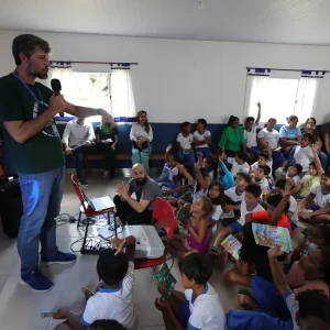 Projeto de sustentabilidade leva oficinas de reciclagem e horta escolar a alunos em Chapada dos Guimarães