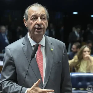Omar Aziz é eleito governador do Amazonas com 59,96% dos votos