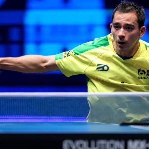 Após 2 vitórias, Calderano encara alemão nesta quinta no China Smash