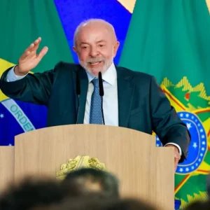 Lula terá que estancar sangria com o mercado financeiro, diz especialista
