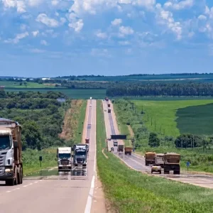 BR-163 deve ter 29,2% mais carros no feriado de Nossa Senhora Aparecida em MT; veja orientações