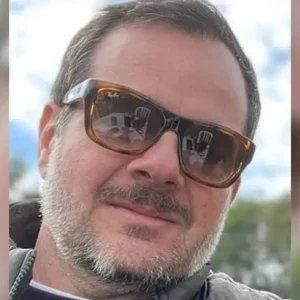 Quem era juiz encontrado carbonizado dentro de carro no interior de SP