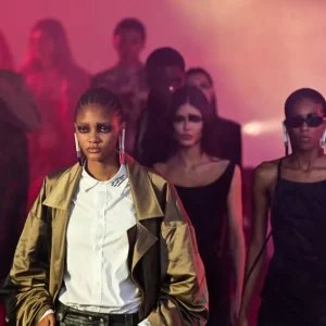 Rebeldia? FORCA apresenta desfile no SPFW com drift de carro
