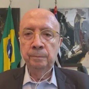 Fazenda deve ter alguém favorável à mudança, diz Meirelles à CNN