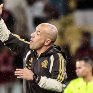 Jardim aponta “pecados” do Flamengo e explica a demora nas alterações