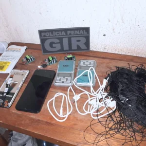 Polícia Penal apreende eletrônicos e linha de 100 metros em MT