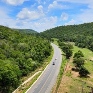 PRF restringe tráfego de veículos de carga em MT durante feriado; veja horários