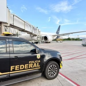 PF realiza extradição de brasileiro procurado por homicídio
