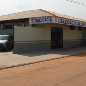 Homem é encontrado morto dentro de casa em MT e polícia investiga crime