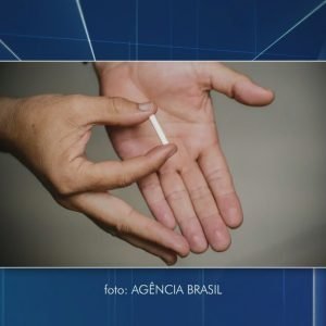 Sociedades médicas pedem à Anvisa proibição total de implantes hormonais manipulados no Brasil