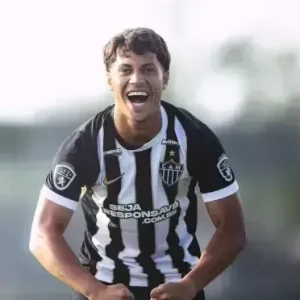 Atlético-MG: filho de Hulk, Ian Ângelo assina primeiro vínculo profissional