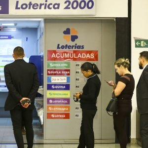 Mega-Sena sorteia prêmio acumulado em R$ 112 milhões neste domingo