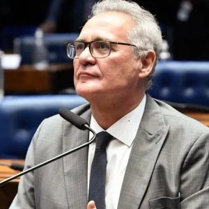 Renan Calheiros perde eleição e deixará Senado após 32 anos