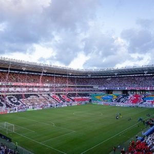 Santa Cruz empata com Maringá e voltará à Série B após 10 anos