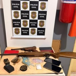 Homem é preso suspeito de tráfico e tem armas adaptadas apreendidas em MT