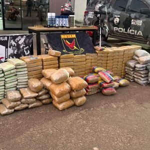 Chefe de facção suspeito de envolvimento em chacina é preso em MT